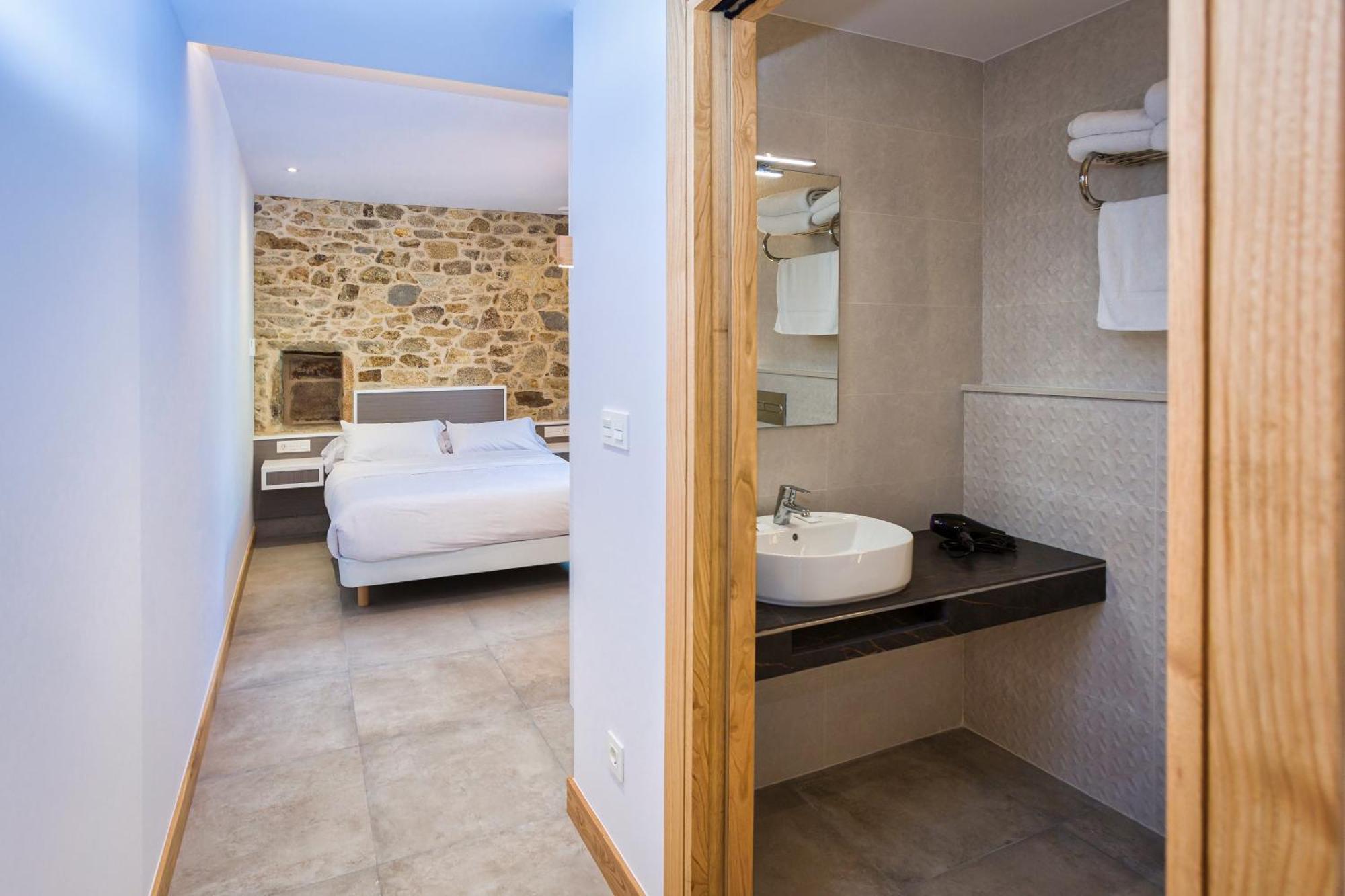 A De Lucia Hotel Quintans ภายนอก รูปภาพ
