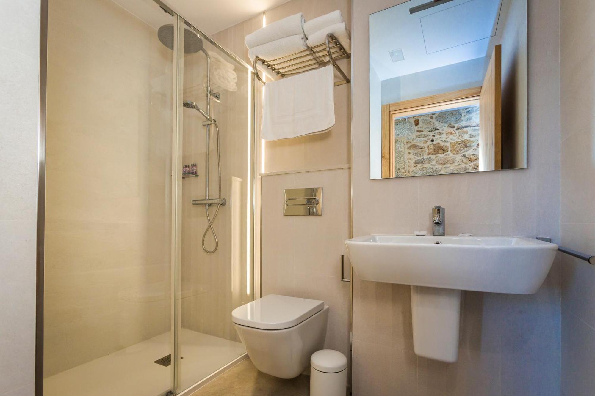 A De Lucia Hotel Quintans ภายนอก รูปภาพ