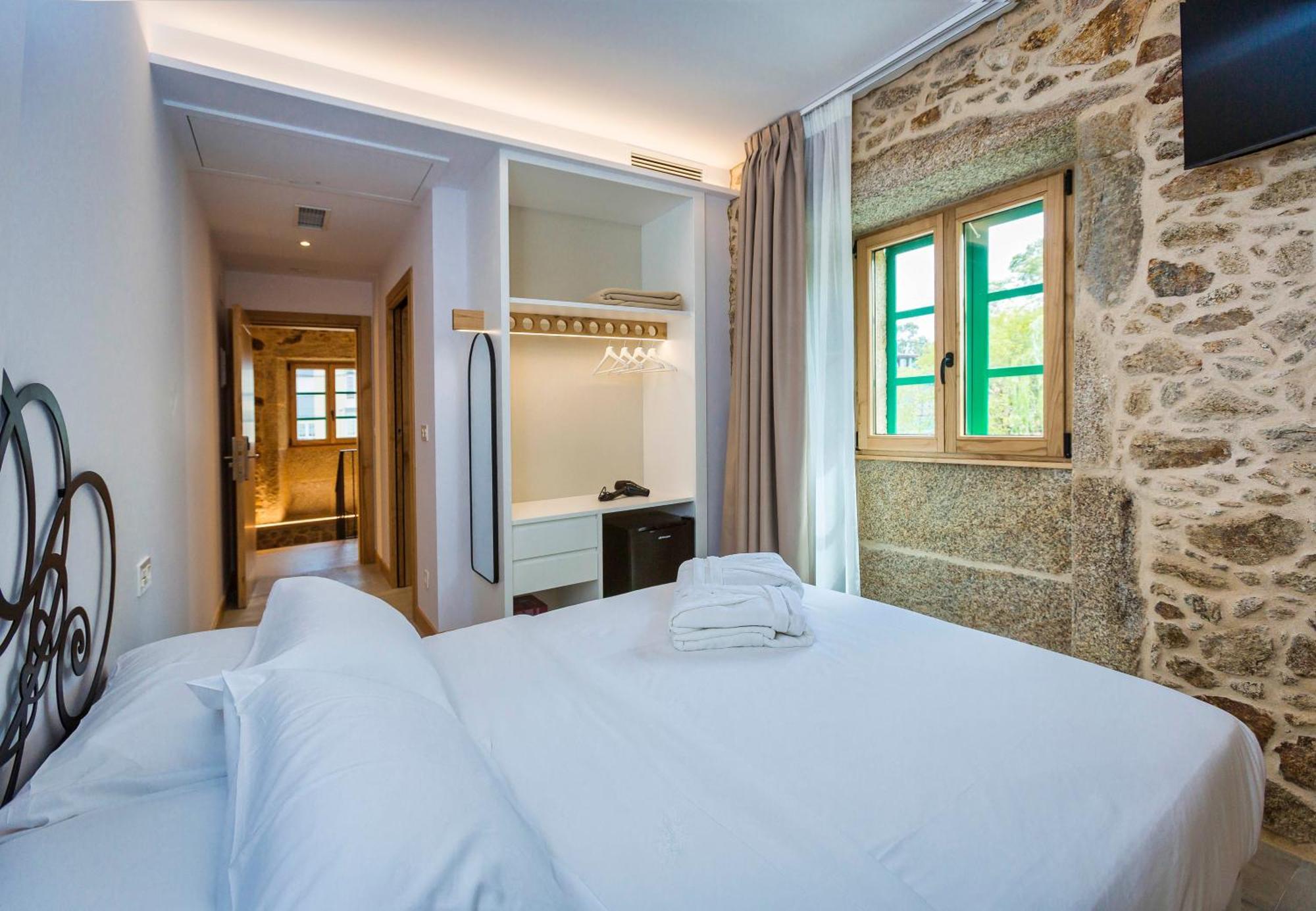 A De Lucia Hotel Quintans ภายนอก รูปภาพ