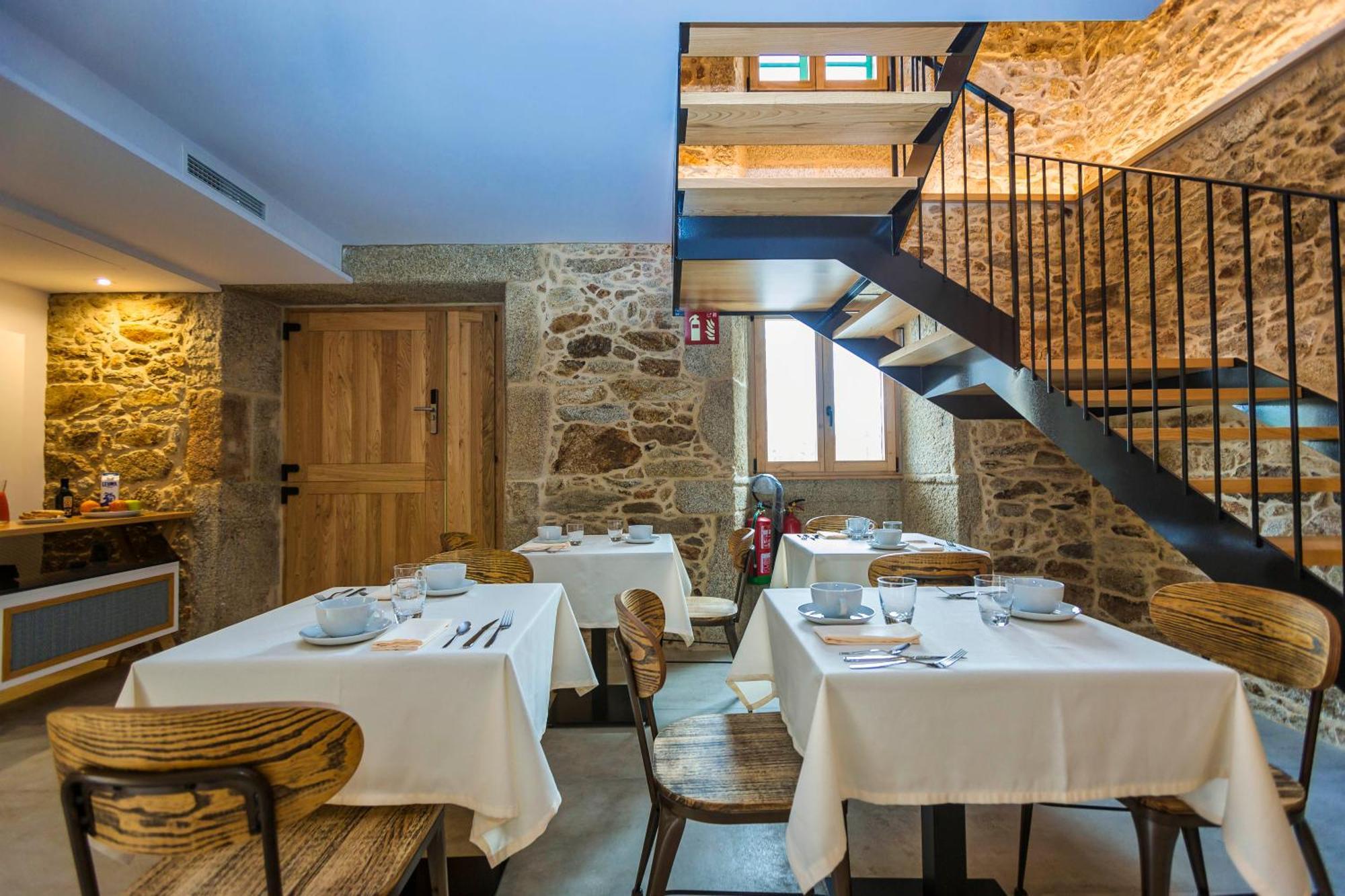 A De Lucia Hotel Quintans ภายนอก รูปภาพ