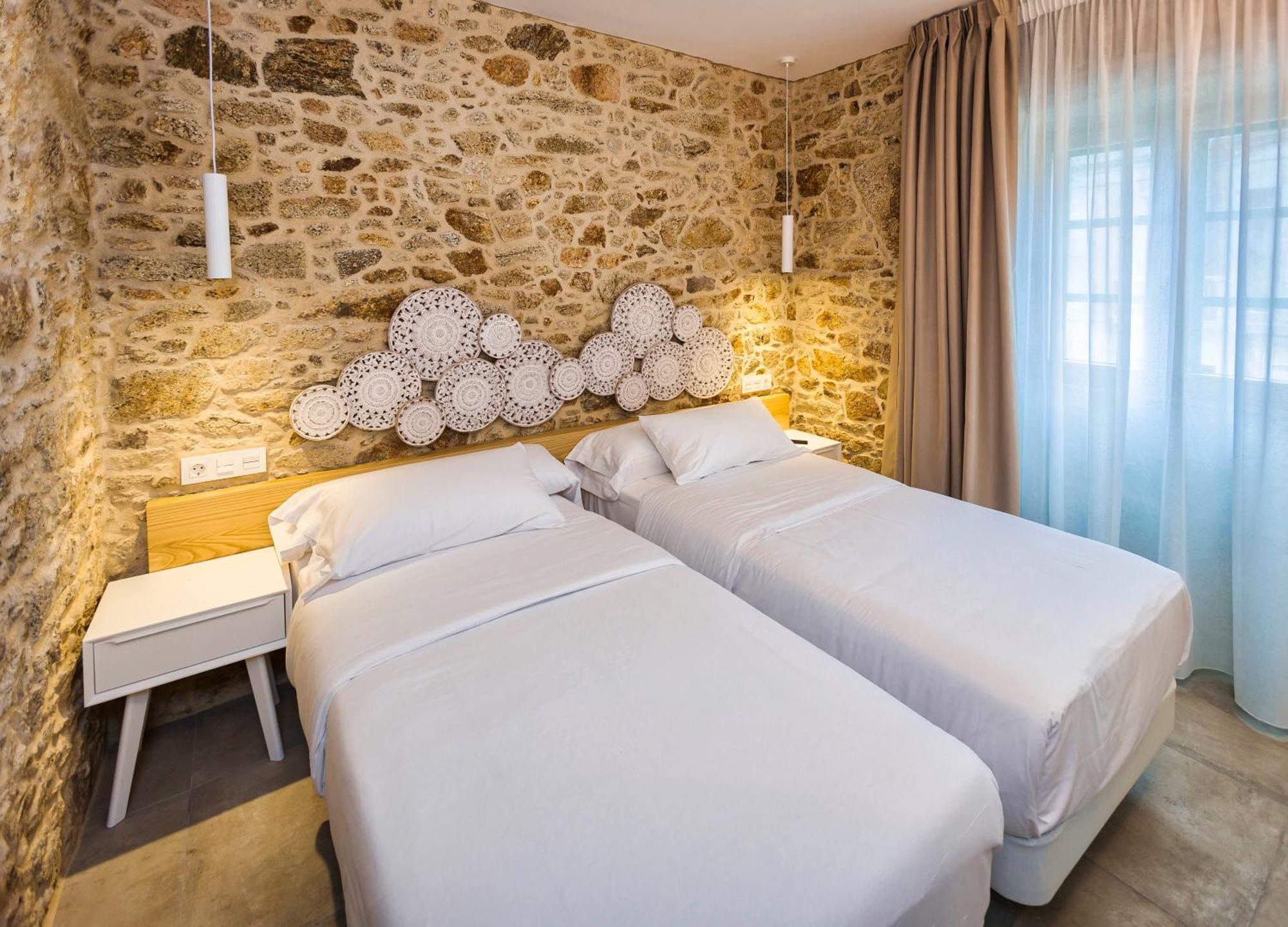 A De Lucia Hotel Quintans ภายนอก รูปภาพ